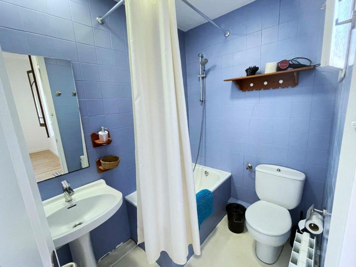 Flor Habitaciones Barcelona Ngoại thất bức ảnh
