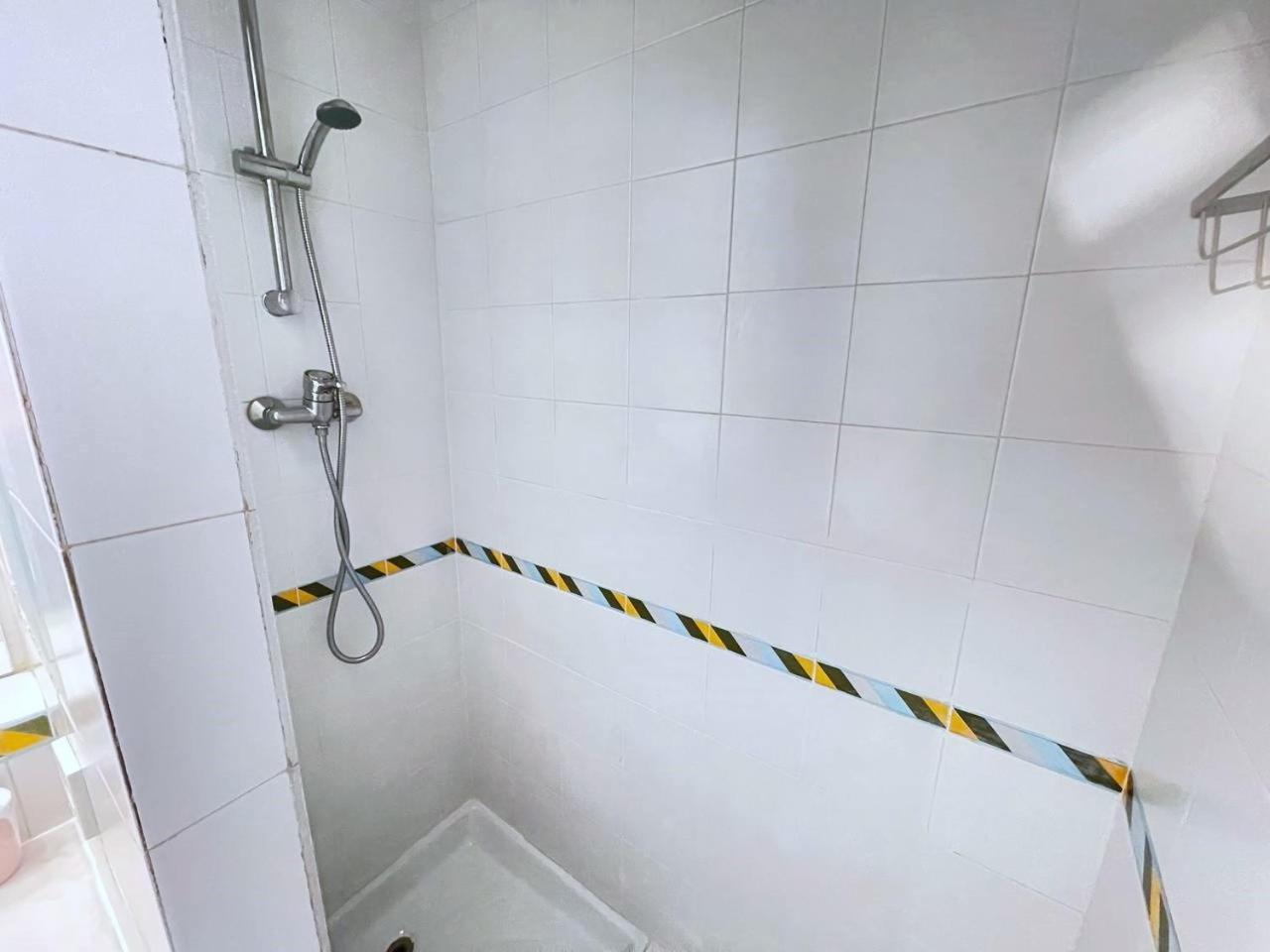 Flor Habitaciones Barcelona Ngoại thất bức ảnh