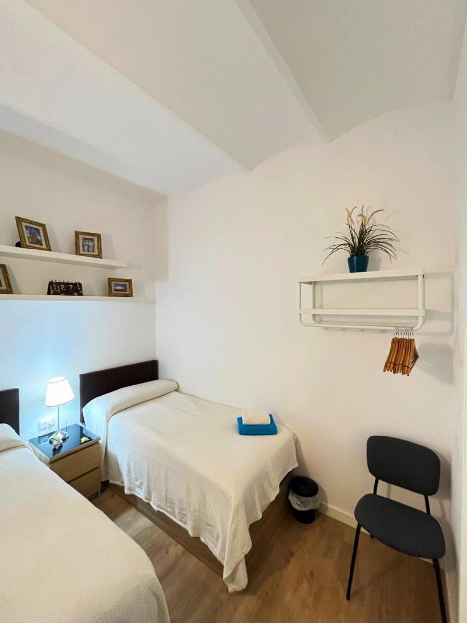 Flor Habitaciones Barcelona Ngoại thất bức ảnh