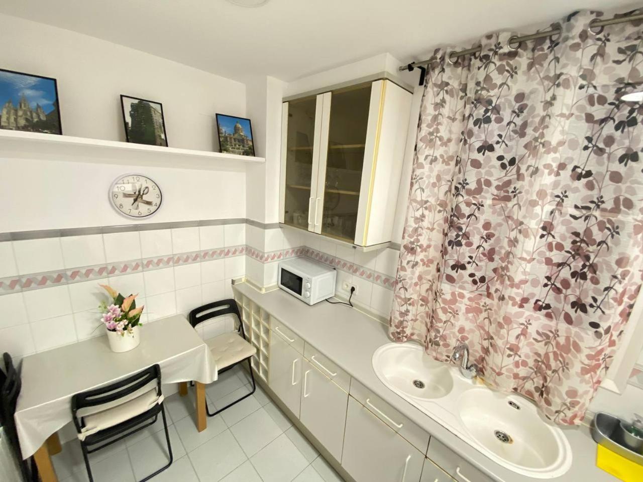Flor Habitaciones Barcelona Ngoại thất bức ảnh